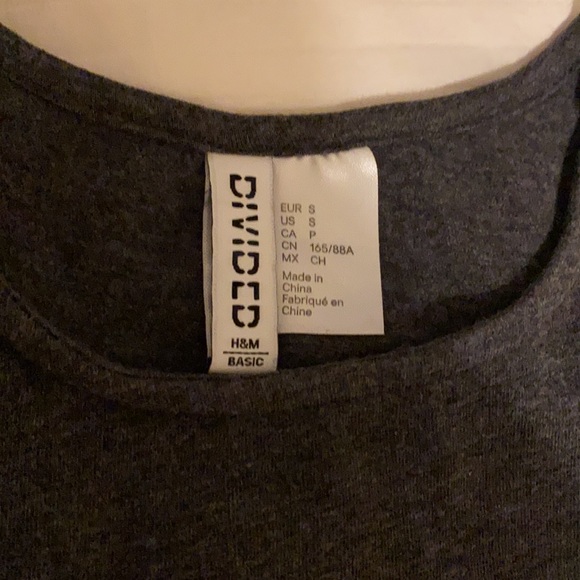 Dark grey crop top - Picture 2 of 3